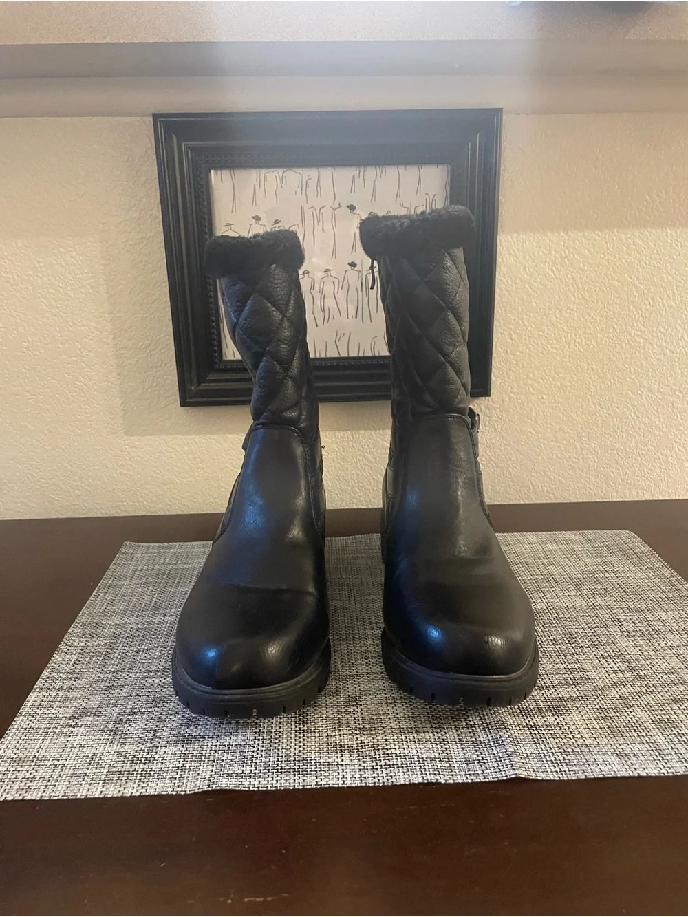 Women's Black Quilted Faux Fur-Trim Mid-Calf Winter Boots - Comfortable Lug Sole